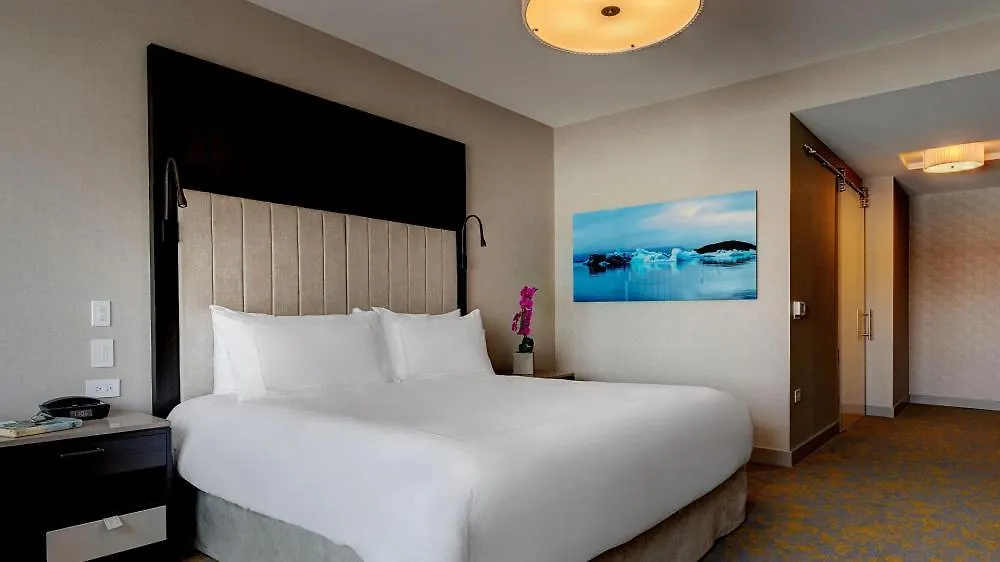 Hotel X Toronto, A Destination By Hyatt Hotel Canadá