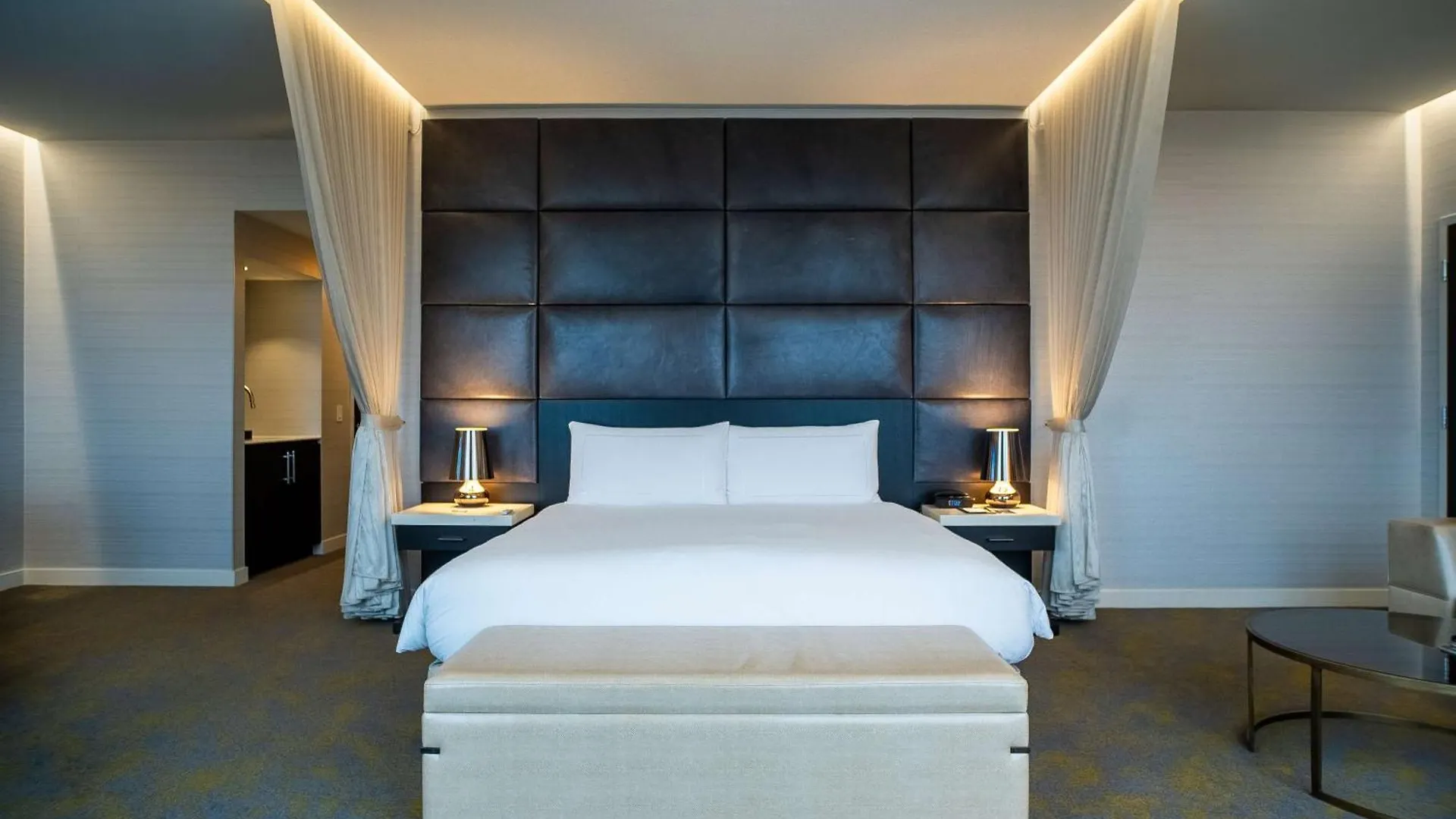 Hotel X Toronto, A Destination By Hyatt Hotel 5*, Toronto