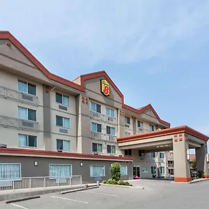 ** Hotel Super 8 By Wyndham Bc Canada