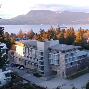  Appartement Carey Centre On Ubc Campus Canada