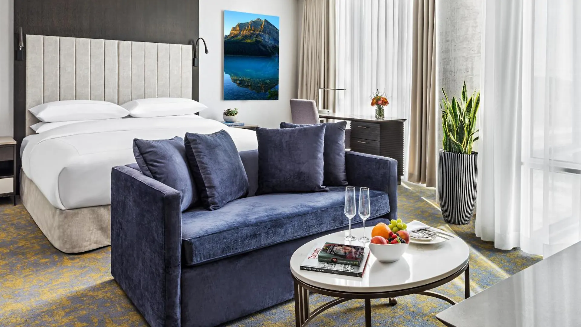Hotel X Toronto, A Destination By Hyatt Hotel  Toronto